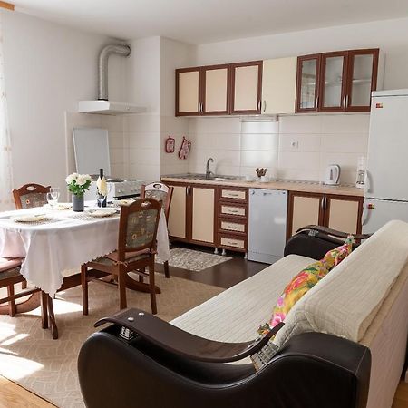 Apartment Suncica Сплит Экстерьер фото
